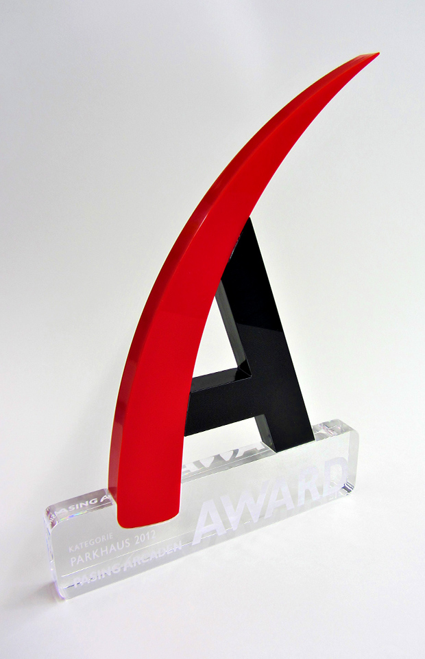Werbehaug Award Auszeichnung Acrylglas gelasert